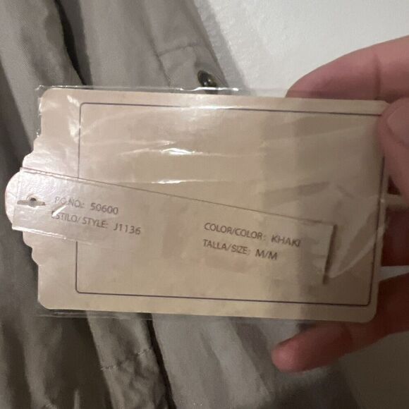 New YMI Zip Off Hood Windbreaker M Jacket Pockets Lined Khaki Tan NWT‎ Women - Picture 3 of 10